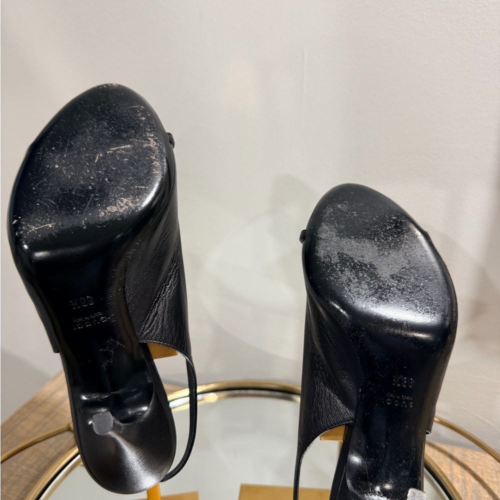 Gucci Black Leather Slingback Pumps with Silver Chain Plaque - Picture 4 of 4